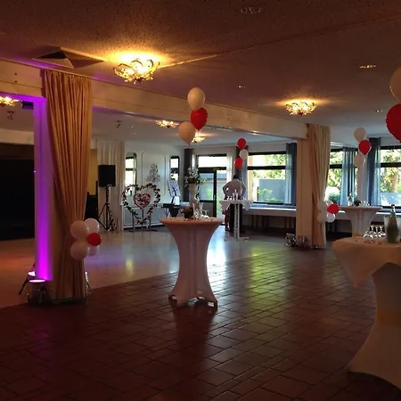 فندق Garni Zum Dorfbrunnen