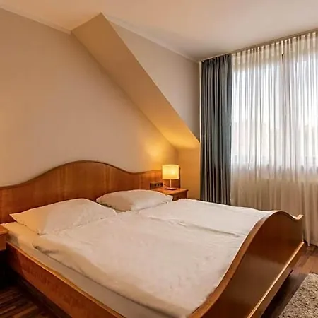 Gaestezimmer In Mit Self-check-in Zwischen Koeln & Bonn Nahe Phantasialand Hotel Bornheim (Rheinland)