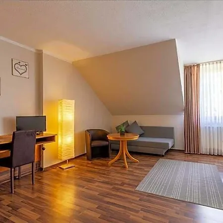 Gaestezimmer In Mit Self-check-in Zwischen Koeln & Bonn Nahe Phantasialand Hotel Bornheim (Rheinland)