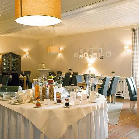 Garni Zum Dorfbrunnen بورنهايم