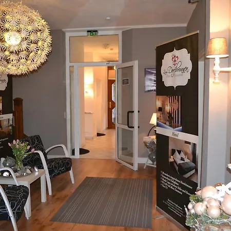 Hotel Bornheim Bei Koeln Bonn - Wlan Parkplatz Fruehstueck - Ideal Fuer Firmen Und Gaeste 호텔 3*