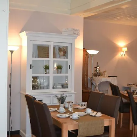 Garni Zum Dorfbrunnen 3*