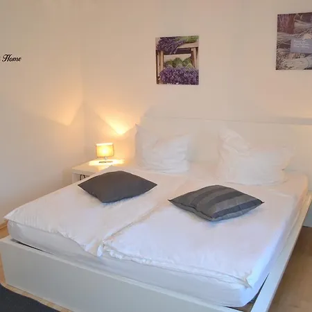 Hotel Bornheim Bei Koeln Bonn - Wlan Parkplatz Fruehstueck - Ideal Fuer Firmen Und Gaeste 호텔