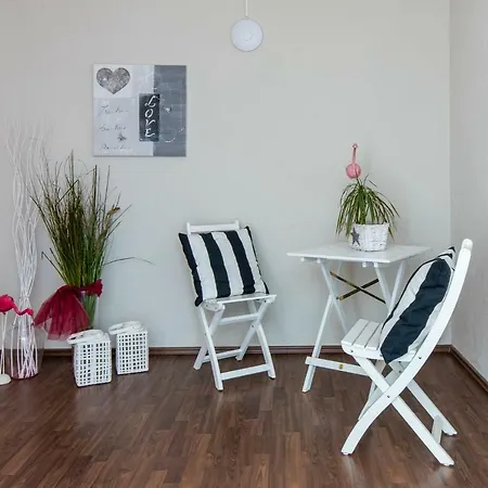 Hotel Bornheim Bei Koeln Bonn - Wlan Parkplatz Fruehstueck - Ideal Fuer Firmen Und Gaeste 호텔 보른하임