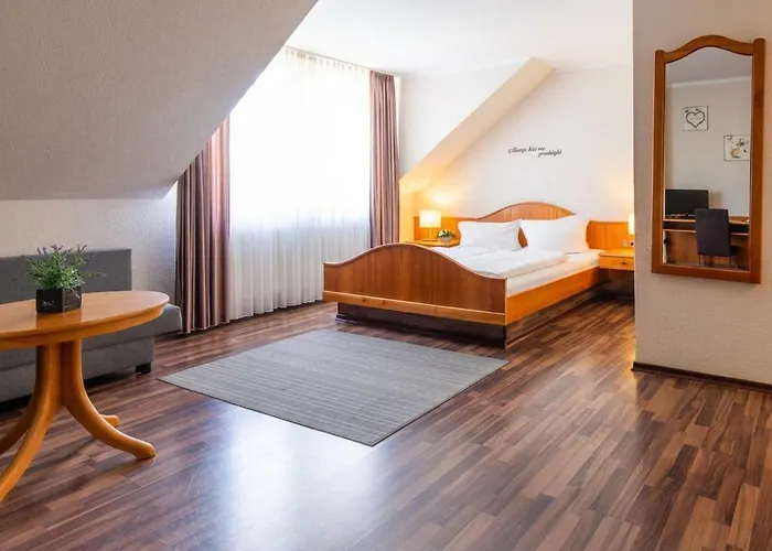 Hotel Zum Dorfbrunnen - Bornheim, Ihr Aufenthalt Zwischen Koeln & Bonn Hotel 3*
