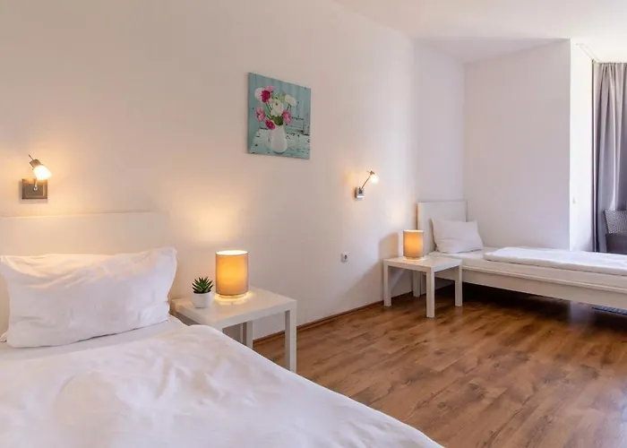 Hotel Hotel Zum Dorfbrunnen - Bornheim, Ihr Aufenthalt Zwischen Koeln & Bonn 3*