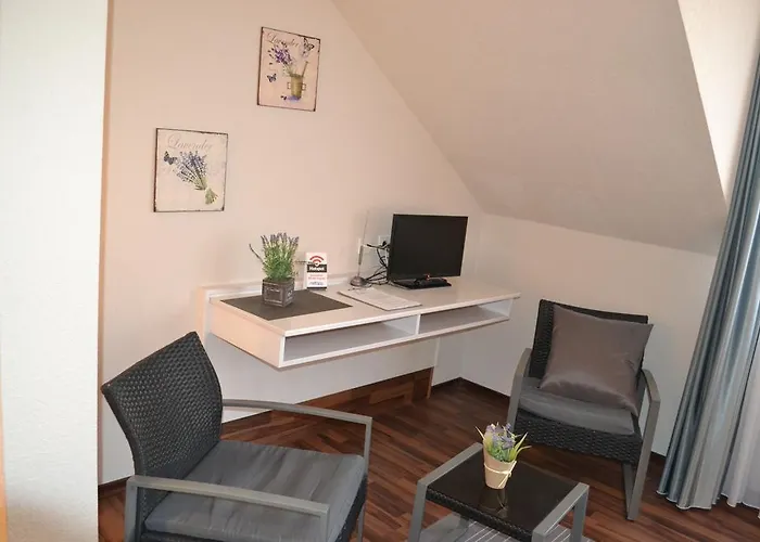 Hotel Bornheim Bei Koeln Bonn - Wlan Parkplatz Fruehstueck - Ideal Fuer Firmen Und Gaeste