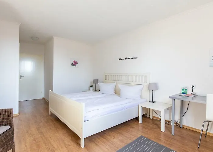 Hotel Bornheim Bei Koeln Bonn - Wlan Parkplatz Fruehstueck - Ideal Fuer Firmen Und Gaeste