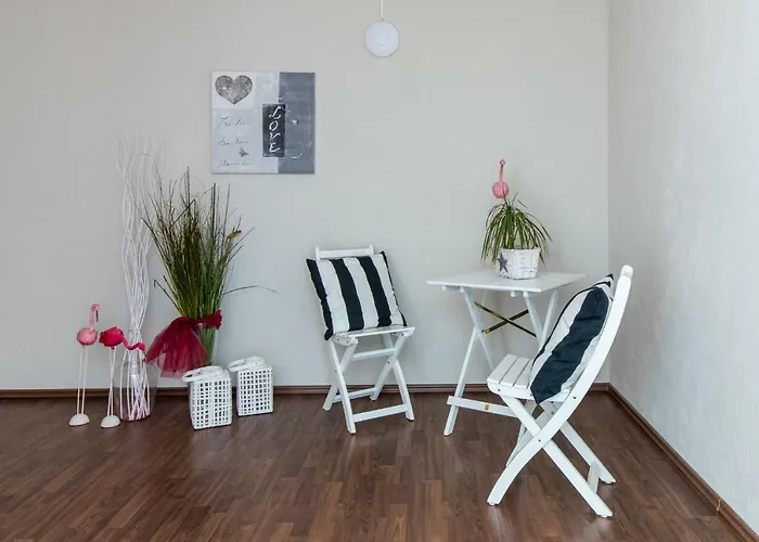 Hotel Bornheim Bei Koeln Bonn - Wlan Parkplatz Fruehstueck - Ideal Fuer Firmen Und Gaeste 호텔 보른하임